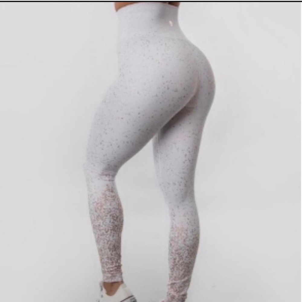 BuffBunny collection leggings‎ . Size M